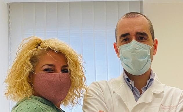 LA FAVOSOSA LOREDANA FIORENTINO PRONTA AD UN INTERVENTO CHIRURGICO