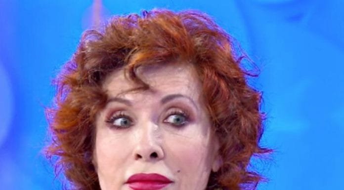 MEDIASET FA ESPELLERE ALDA D’EUSANIO DA “GRANDE FRATELLO VIP”