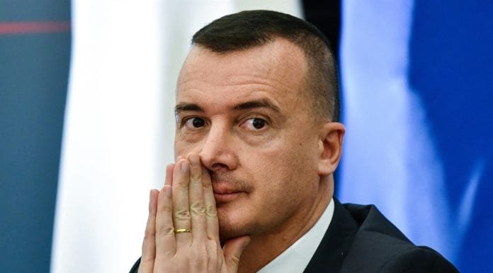 ROCCO CASALINO:" NON PRENDEREI PIU'LA PILLOLA PER DIVENTARE ETEROSESSUALE"