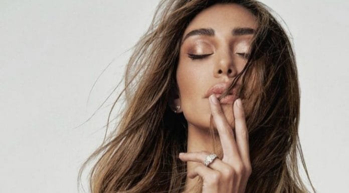 BELÉN RODRIGUEZ DA ALLA LUCE LUNA MARI’