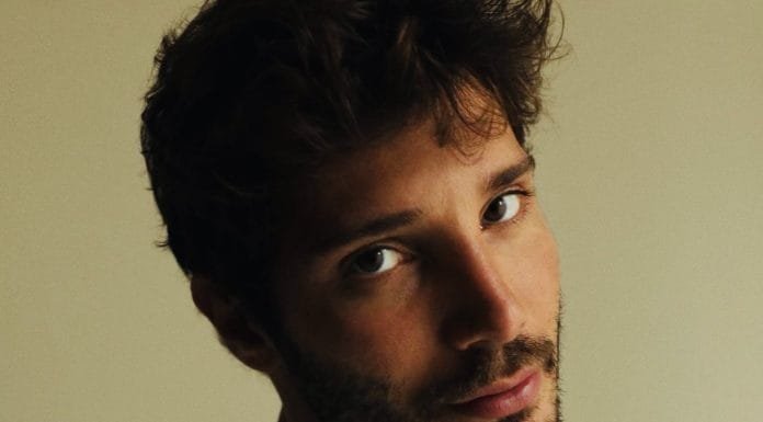 Lutto familiare per Stefano De Martino