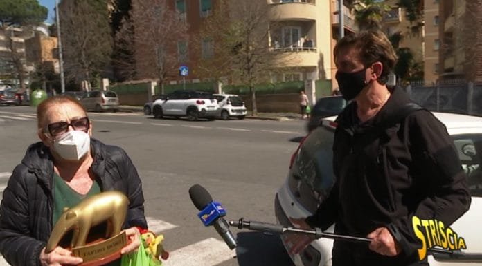 SCIVOLONE IN TV PER VALERIA FABRIZI