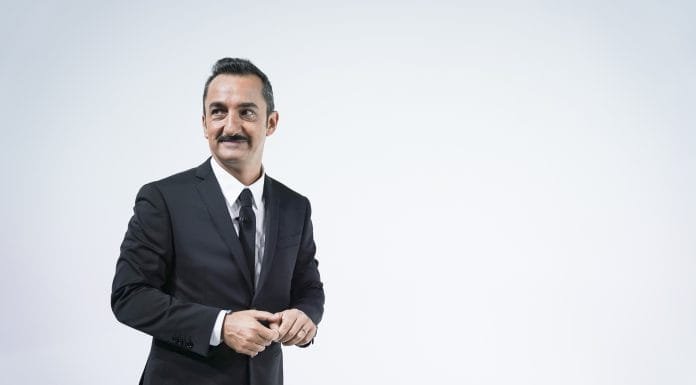 NICOLA SAVINO CONDUCE “BACK TO SCHOOL”