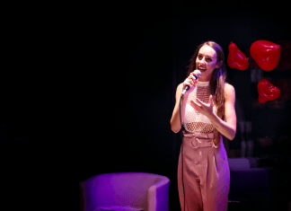 DOPO OLTRE DIECI ANNI DI SPETTACOLI IN GIRO PER L’ITALIA FEDERICA MINIA TORNA CON “TILOV SHOW”