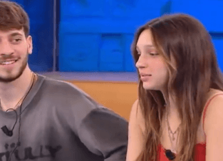 SARAH TOSCANO E IL COMPAGNO DI CLASSE HOLDEN AMICI SPECIALI