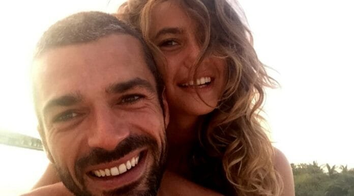 CRISTINA MARINO COMPIE 33 ANNI AUGURI A LEI!