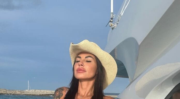 MISS LATO A STARPEOPLENEWS ELIANA MICHELAZZO