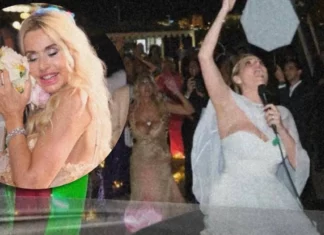 VALERIA MARINI “SGOMITA” PER ACCAPARRARSI IL BOUQUET DI SIMONA VENTURA: “LO AVETE DISTRUTTO”