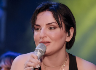 ARISA TENTA UNA NUOVA CARTA CON MARIAH CAREY